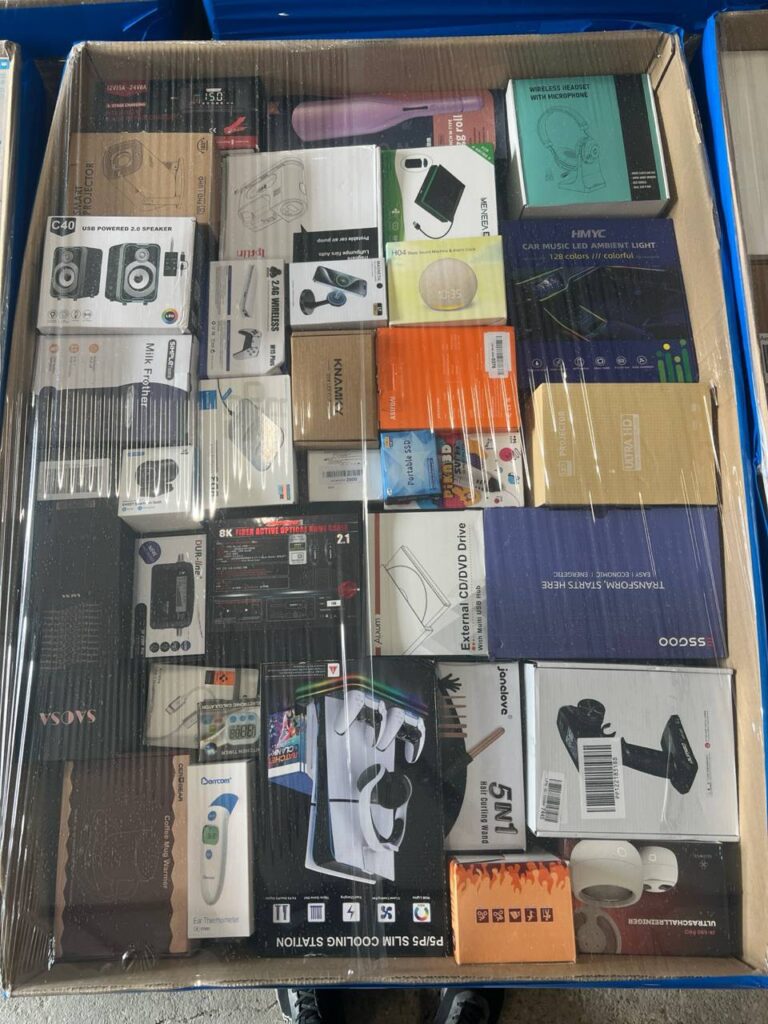 Drobna elektronika z Anglii (UK) – Amazon Returns, A–B, 100 kg