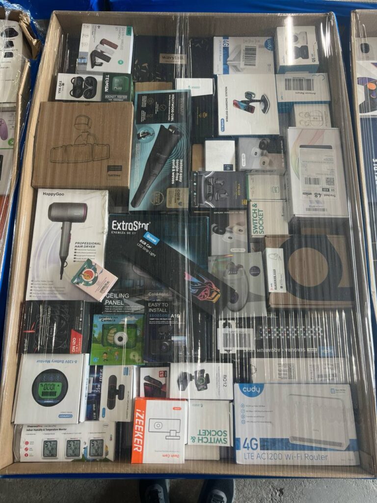 Drobna elektronika z Anglii (UK) – Amazon Returns, A–B, 107 kg