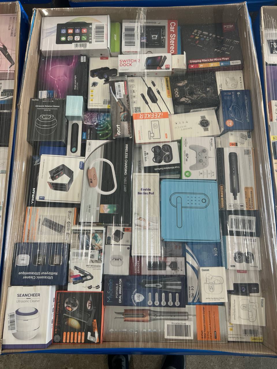 Drobna elektronika z Anglii (UK) – Amazon Returns, A–B, 101 kg