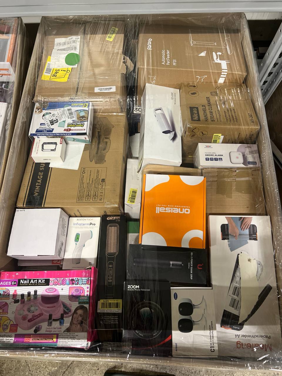 Palety Amazon MIX 115 kg – 60% elektronika | mix kategorii A–B do odsprzedaży