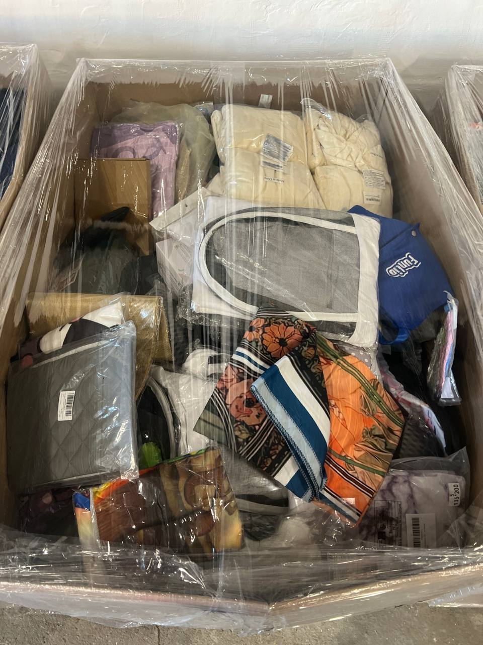 Paleta tekstyliów domowych – mix produktów do sprzedaży online