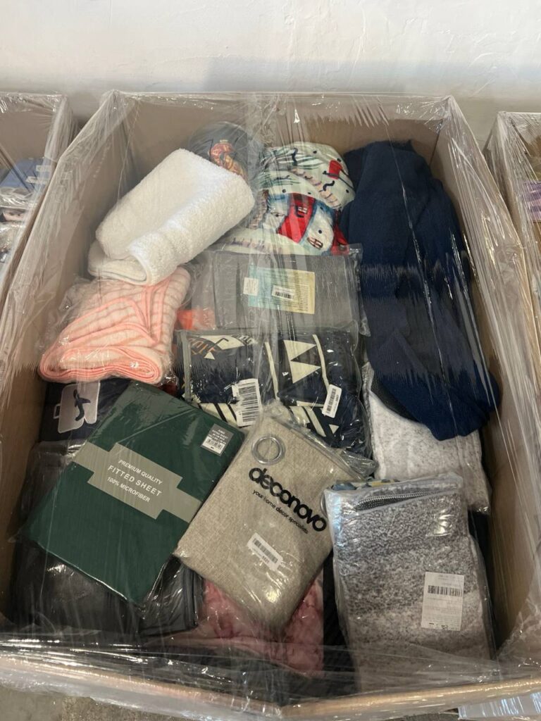 Paleta tekstyliów domowych – mix produktów do sprzedaży online