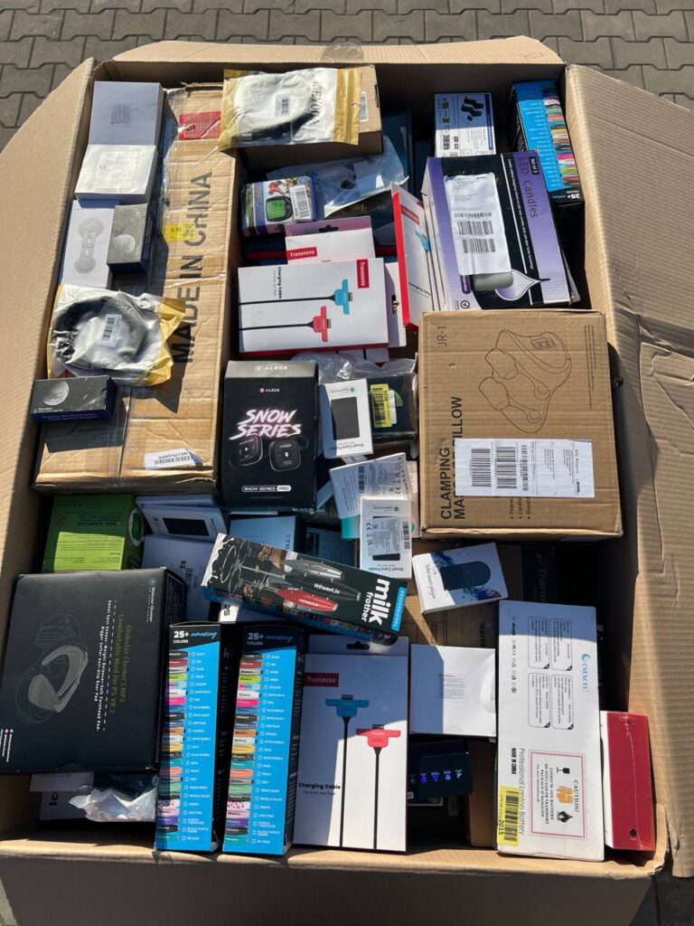 Palety Amazon MIX 118 kg – elektronika i zróżnicowany asortyment kategorii A–B